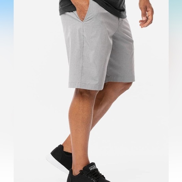 TravisMathew Beck Shorts in Gray Size 42 - Picture 1 of 7
